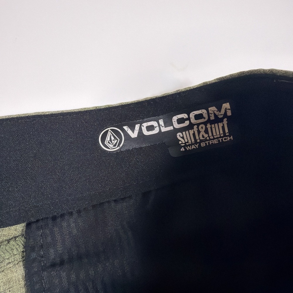 Volcom Surf&Turf Hybrid Shorts Mens 34 Green Heather 4-Way Stretch - Picture 2 of 9